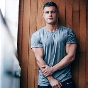 Alphalete premium rolled muscle t-shirt